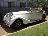 Rod and Sue Greasleys 3.5l drophead